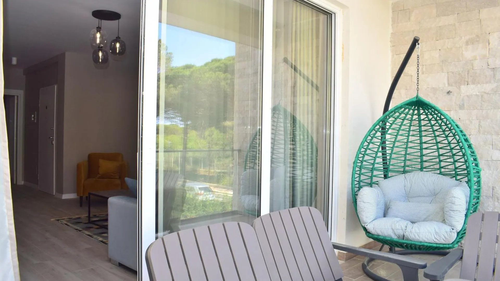 White Moon Apartment 301 And 302 Plazhi San Pietro 0*,