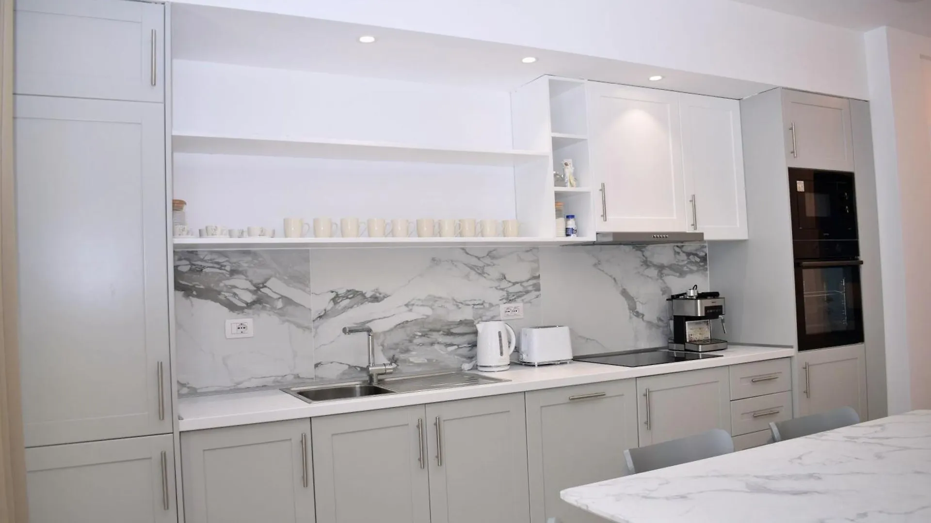 White Moon Apartment 301 And 302 Plazhi San Pietro Albanien