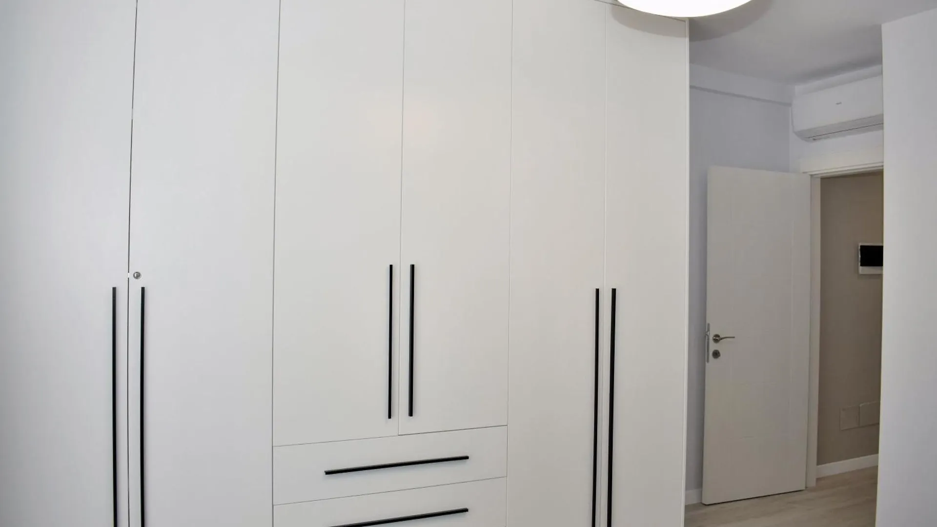 White Moon Apartment 301 And 302 Plazhi San Pietro